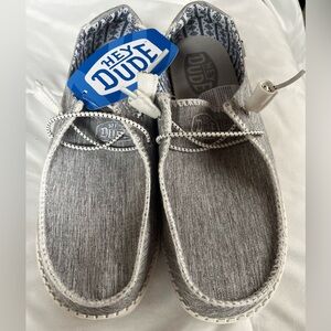 NWT Women’s HEY DUDE Shoes size 8 New